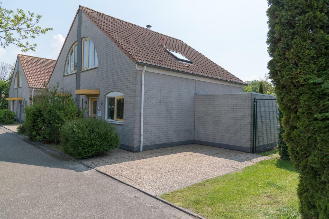 Twee-Onder-Een-Kapvakantiewoning Met Ruime Tuin - Fort Soleil 17 Villa Breskens Bagian luar foto